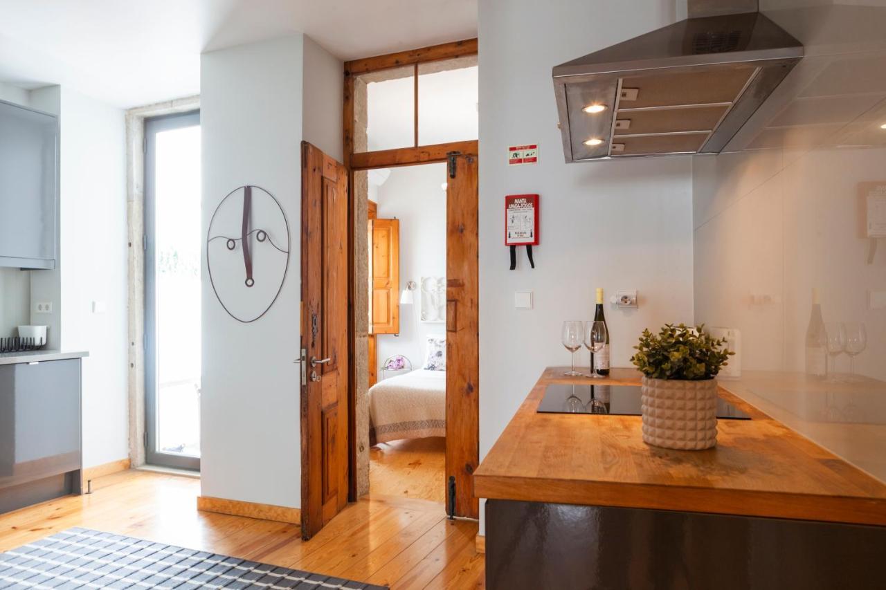 Alfama Terrace Apartment With Authentic XVIII Tiles And Historic Notes 3 Bedrooms & 2 Bathrooms Ac Lissabon Exterior foto