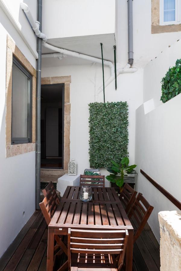 Alfama Terrace Apartment With Authentic XVIII Tiles And Historic Notes 3 Bedrooms & 2 Bathrooms Ac Lissabon Exterior foto