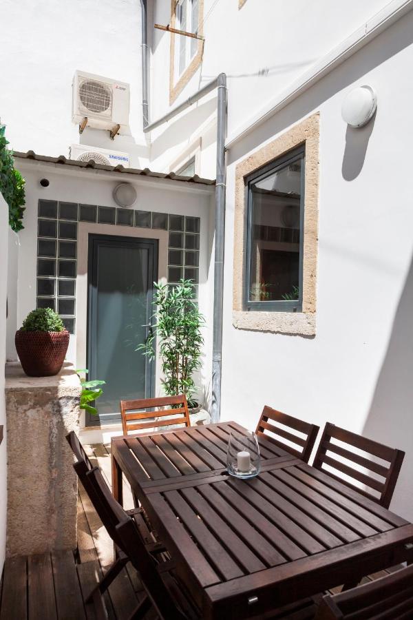 Alfama Terrace Apartment With Authentic XVIII Tiles And Historic Notes 3 Bedrooms & 2 Bathrooms Ac Lissabon Exterior foto