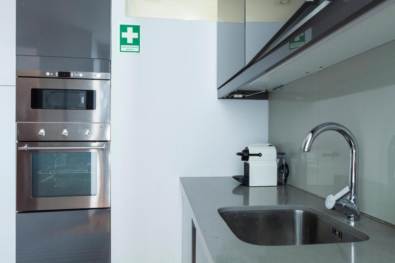 Alfama Terrace Apartment With Authentic XVIII Tiles And Historic Notes 3 Bedrooms & 2 Bathrooms Ac Lissabon Exterior foto